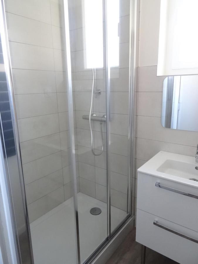 T3 Neuf 65M2 5 Personnes Avec Jardin Au Calme, Menage Inclus, Local Velo Apartment Bagneres-de-Luchon ภายนอก รูปภาพ