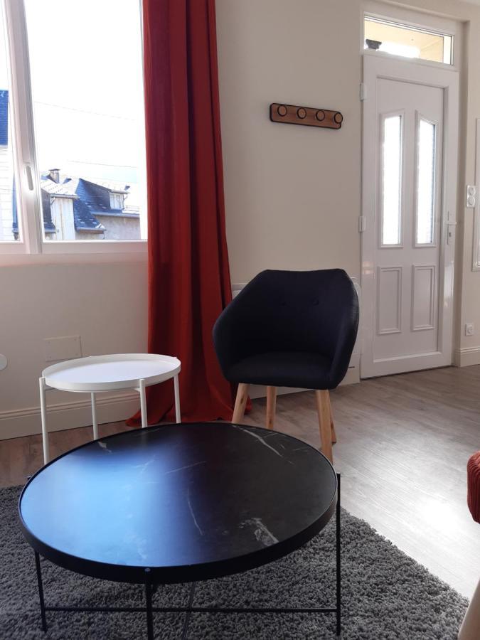 T3 Neuf 65M2 5 Personnes Avec Jardin Au Calme, Menage Inclus, Local Velo Apartment Bagneres-de-Luchon ภายนอก รูปภาพ